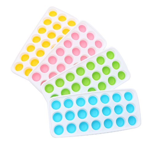 Silicone Ice Tray with Lid — 21 Square Cells
