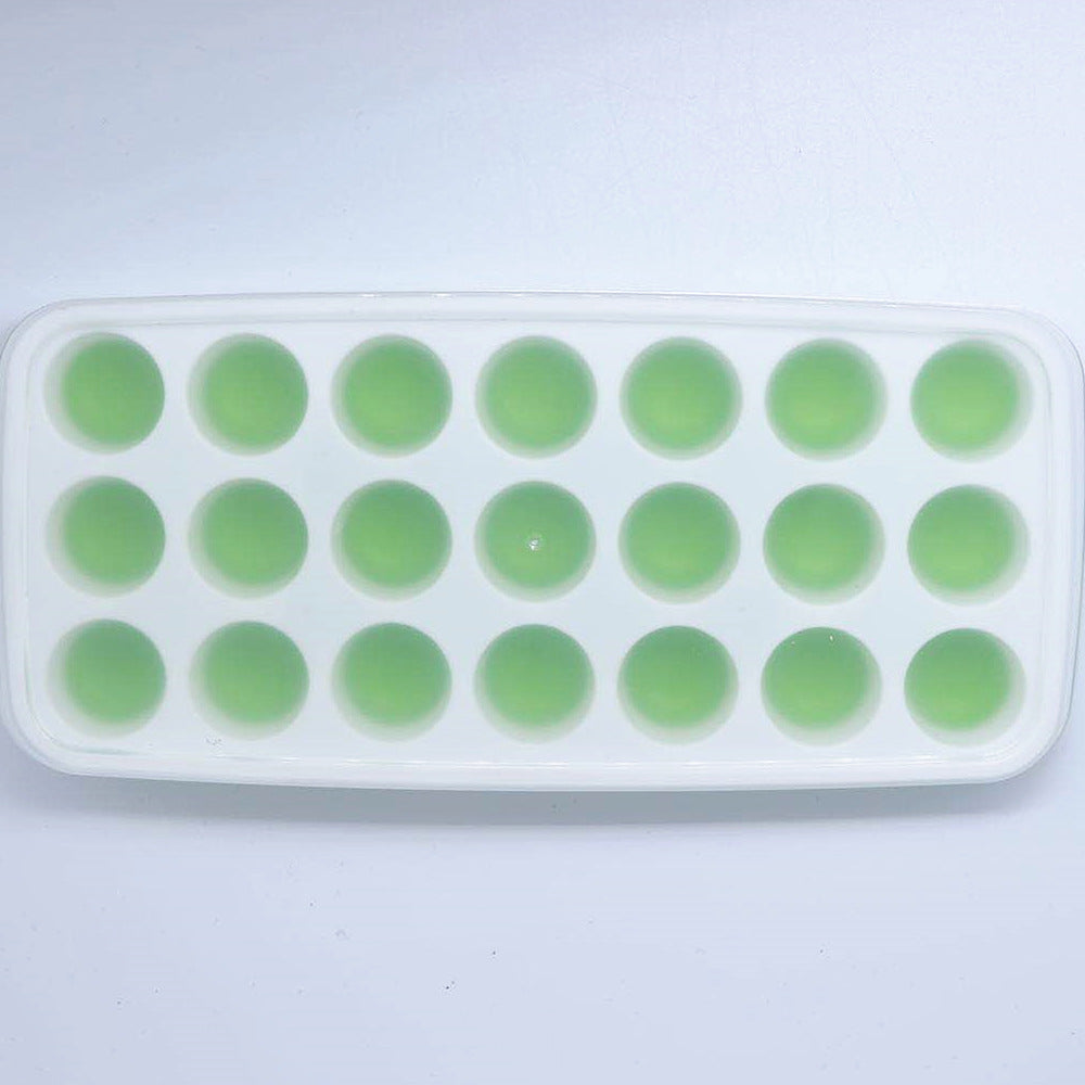 Silicone Ice Tray with Lid — 21 Square Cells